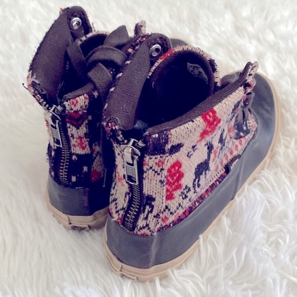 Vans mid top sneakers - Picture 3 of 9